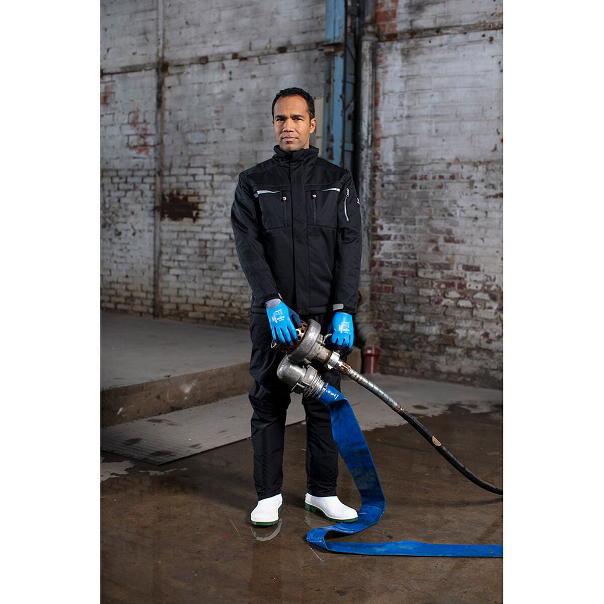 V2H969D8085DB4CB61E7D3E2CE0B8452B4AR6675253P6