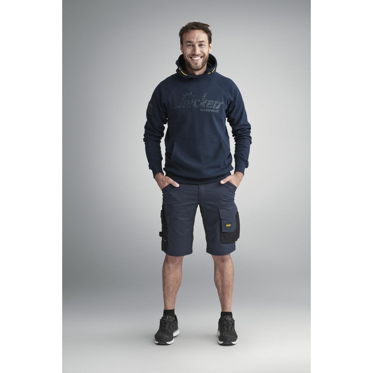 V2H133E220279C9AA6222811D0745EAB064R7121378P3