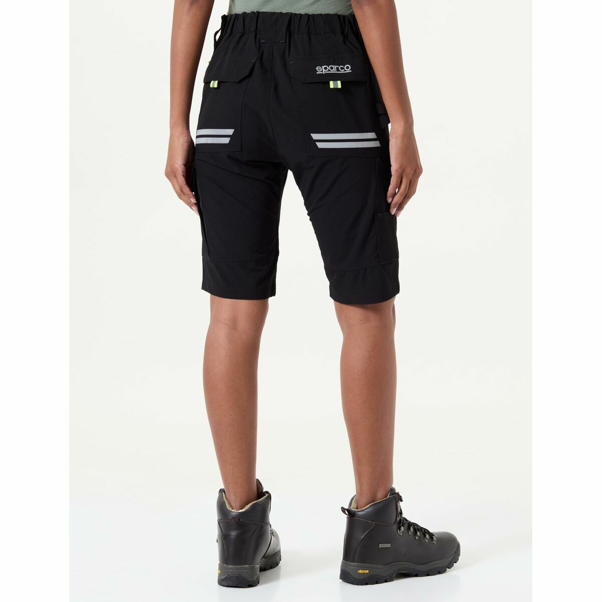 V2H02E19158BB839BB446ACA1990E41B980R6675972P9